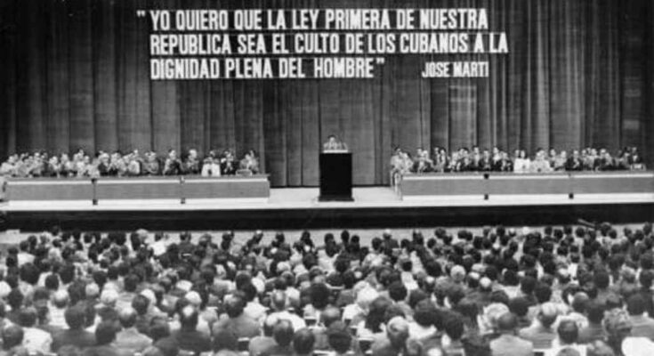 Hace 50 años se proclamó la primera Constitución Socialista de Cuba
