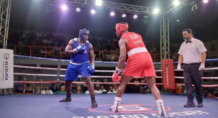 Cubano Julio César La Cruz, campeón dentro y fuera del cuadrilátero