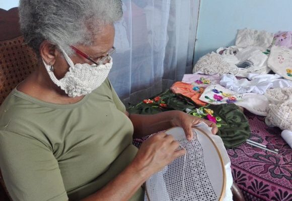 Magalys Ramírez Placeres: Una artista del hilo y de la aguja