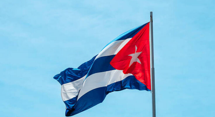 Denuncia canciller bloqueo de combustible a Cuba