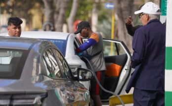 Desde las redes: Denuncian red de acaparamiento y reventa de combustible