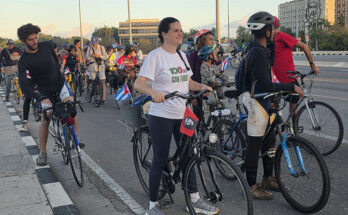 Pedalean jóvenes hacia Girón en saludo a la victoria antiimperialista