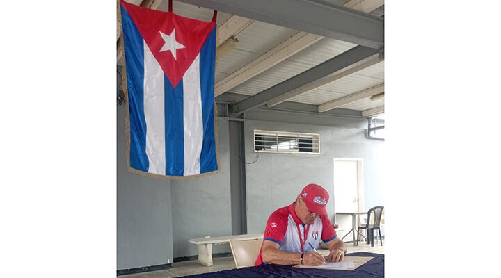 Colaboradores deportivos cubanos ratifican su apoyo a la patria