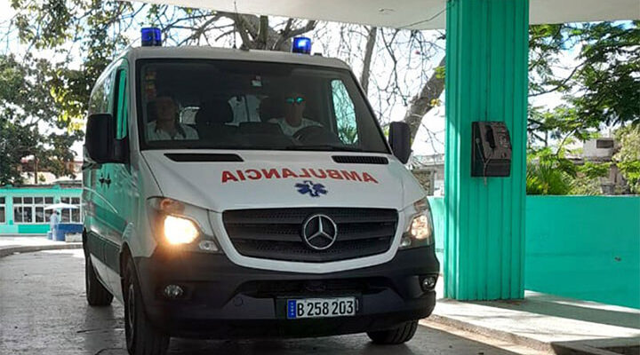 Cuenta Holguín con nueva ambulancia para servicio neonatal