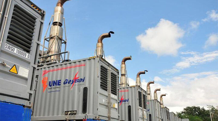 Camagüey: Aportan grupos electrógenos con derivados de crudo ruso