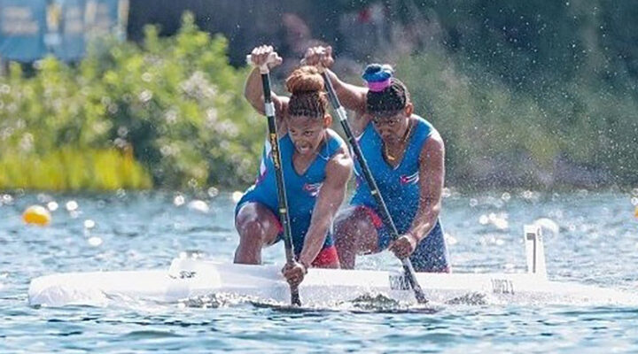 Canoístas Cirilo-López hoy en el C-1 a 200 m en Copa del Mundo