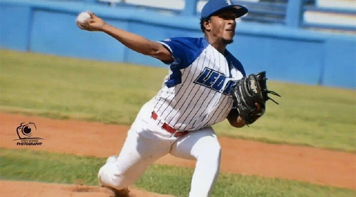 Leones por el quinto zarpazo al hilo en la Liga Élite de béisbol