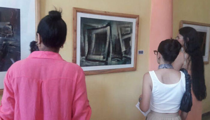 Realizan en Bayamo encuentro de artes plásticas Julio Girona