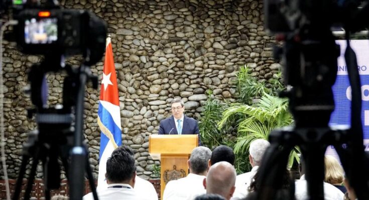 Canciller cubano reafirma vocación de paz de la isla