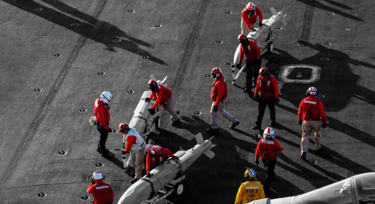 Detallan de qué fuerza naval dispone Estados Unidos para bloquear el estrecho de Ormuz