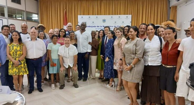 Homenaje en Italia al legendario voleibolista cubano Yoel Despaigne