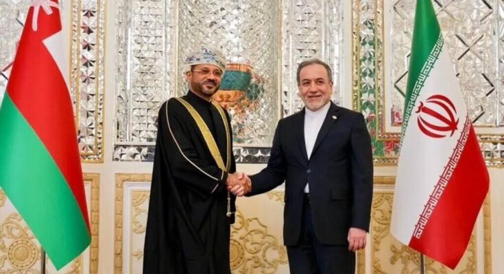 Araghchi llega a Mascate para abordar gestión del estrecho de Ormuz
