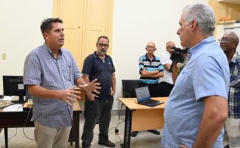 Respalda Díaz-Canel proyectos innovadores del Instituto de Cibernética, Matemática y Física