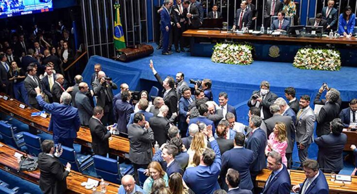 En jornada histórica, Senado de Brasil aprueba fin de escala 6×1